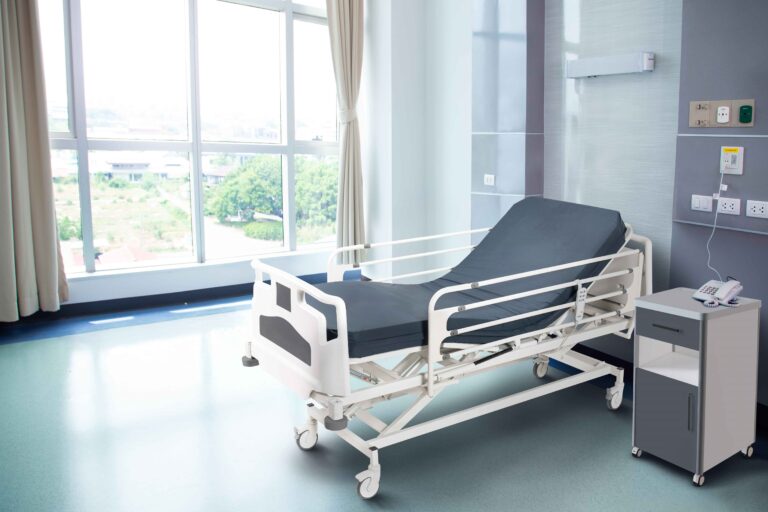 Electric hospital beds with ergonomic design for patient comfort 6 Electric hospital beds with ergonomic design for patient comfort 1 2